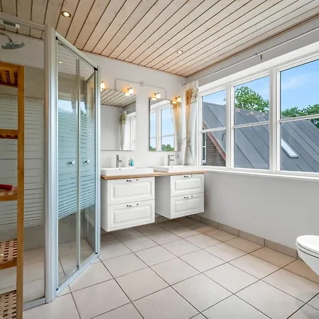 Guthbrand - 800m From The Sea By Interhome Semesterbostad