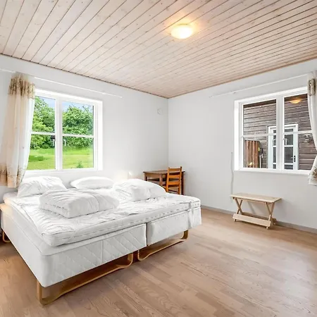 Guthbrand - 800m From The Sea By Interhome Feriehus *