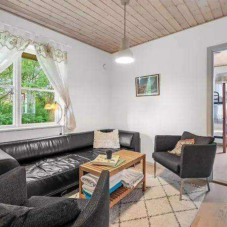 Feriehus Guthbrand - 800m From The Sea By Interhome