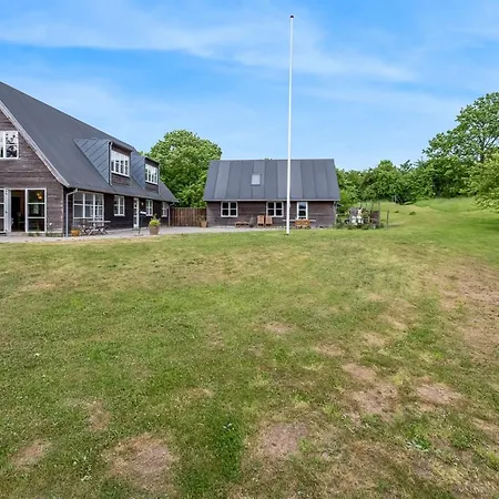 Guthbrand - 800m From The Sea By Interhome Ørby